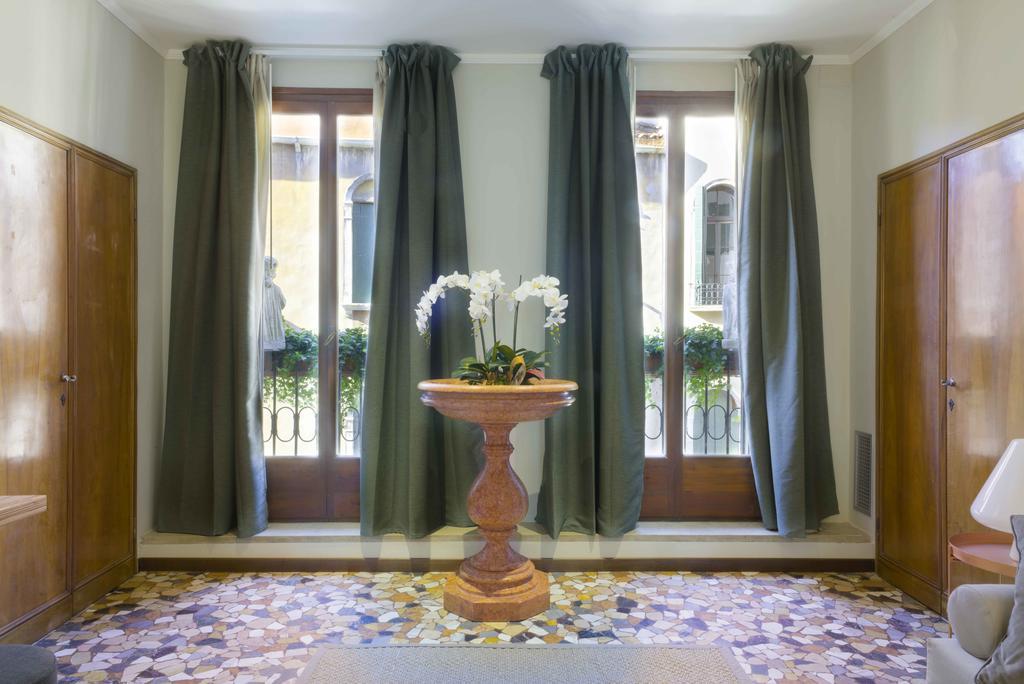 Joseph Apartments Venice Ngoại thất bức ảnh