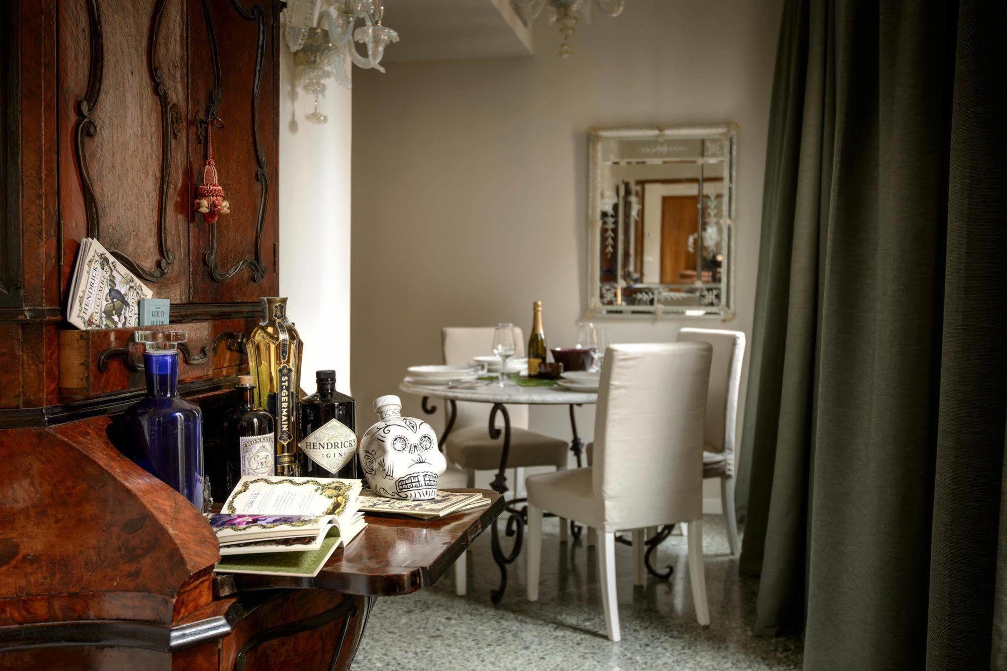Joseph Apartments Venice Ngoại thất bức ảnh